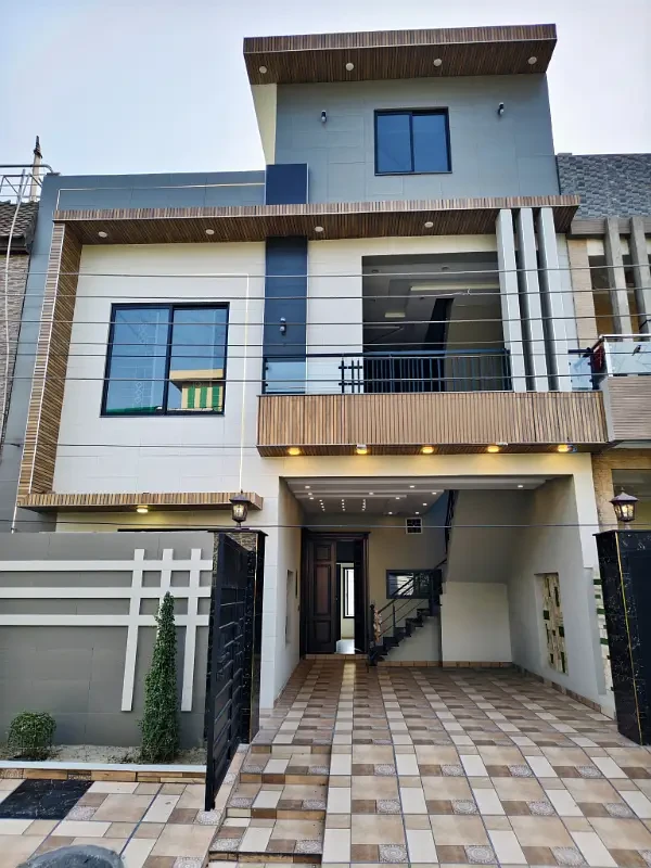 House for Sale, Jubilee Town, Lahore