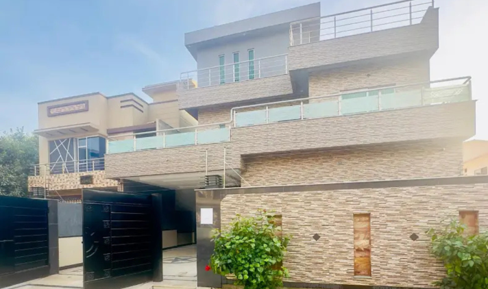 House for Sale, Central Park Housing Scheme, Lahore