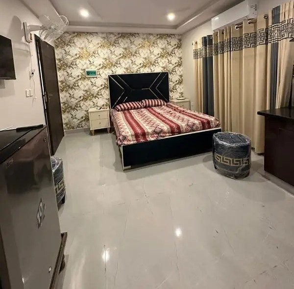 Flat for Rent, Bahria Town - Iqbal Block, Lahore