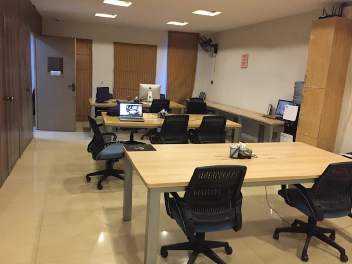 Soft Source Solution CoWorking